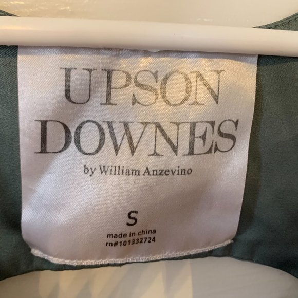 Sage green Upson Downes by William Anzevino top - Picture 2 of 3